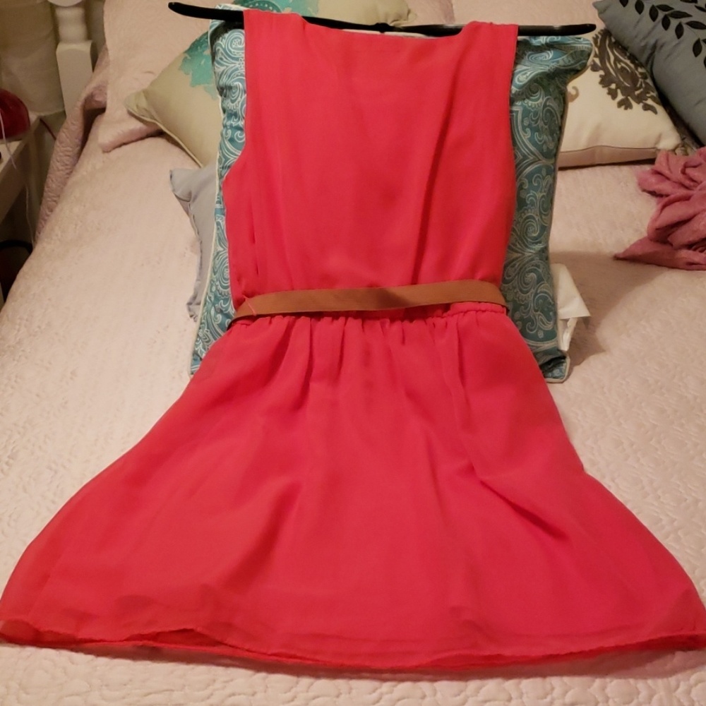 Dress - Picture 4 of 4